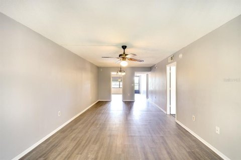 Condominio en venta en Bradenton, Florida, 2 dormitorios, 93 m2 № 1248656 - foto 8
