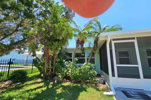 House in Hudson, Florida 3 bedrooms, 158.12 sq.m. № 1900166 - photo 29