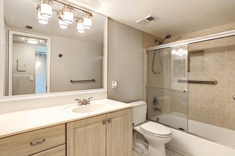 Condominio en alquiler en Delray Beach, Florida, 1 dormitorio, 67.26 m2 № 1226650 - foto 1