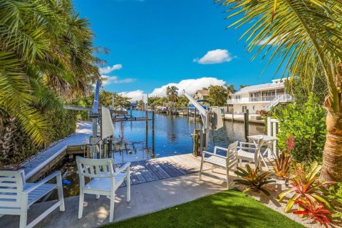 Casa en venta en Anna Maria, Florida, 5 dormitorios, 297.47 m2 № 2198979 - foto 30