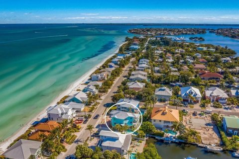 Casa en venta en Anna Maria, Florida, 5 dormitorios, 297.47 m2 № 2198979 - foto 2