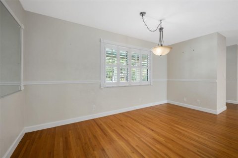 Casa en venta en Ormond Beach, Florida, 3 dormitorios, 189.61 m2 № 2157758 - foto 11