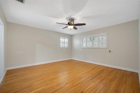 Casa en venta en Ormond Beach, Florida, 3 dormitorios, 189.61 m2 № 2157758 - foto 18