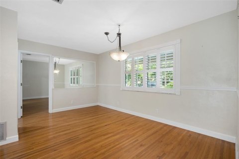 Casa en venta en Ormond Beach, Florida, 3 dormitorios, 189.61 m2 № 2157758 - foto 10