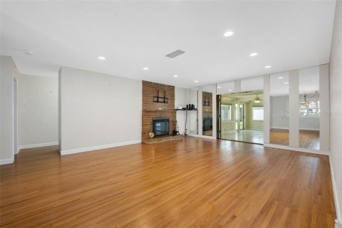 Casa en venta en Ormond Beach, Florida, 3 dormitorios, 189.61 m2 № 2157758 - foto 12