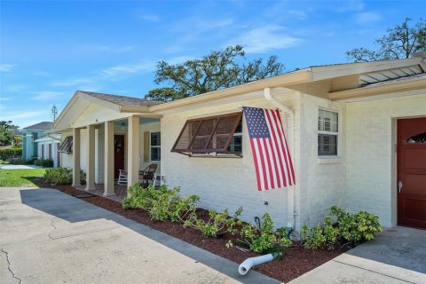 Casa en venta en Ormond Beach, Florida, 3 dormitorios, 189.61 m2 № 2157758 - foto 7
