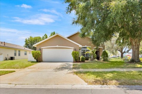 Casa en venta en Davenport, Florida, 4 dormitorios, 168.62 m2 № 1873461 - foto 1