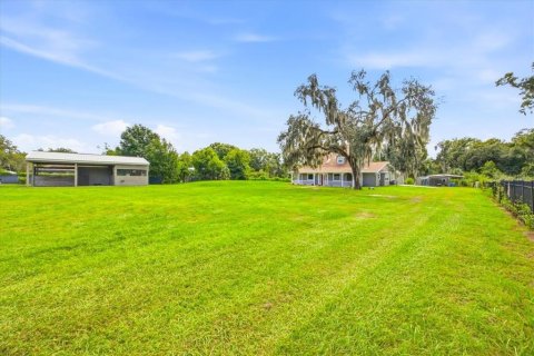 Villa ou maison à Plant City, Floride 4 chambres, 312.15 m2 № 2395686