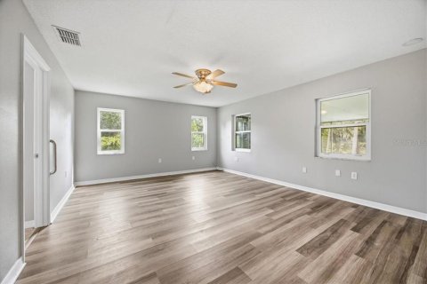 Villa ou maison à vendre à Plant City, Floride: 4 chambres, 312.15 m2 № 2395686 - photo 15