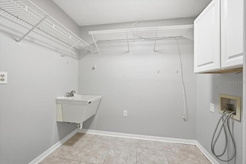 Villa ou maison à vendre à Plant City, Floride: 4 chambres, 312.15 m2 № 2395686 - photo 19