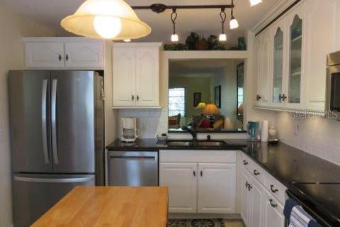 Condominio en alquiler en Bradenton, Florida, 2 dormitorios, 130.81 m2 № 1512555 - foto 2