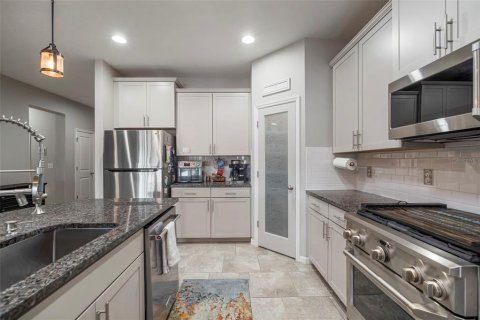 House in Wesley Chapel, Florida 3 bedrooms, 191.1 sq.m. № 1836950 - photo 13