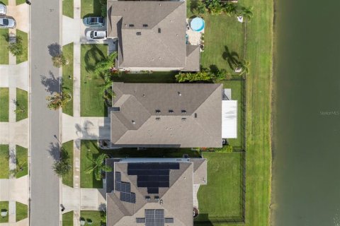 House in Wesley Chapel, Florida 3 bedrooms, 191.1 sq.m. № 1836950 - photo 3