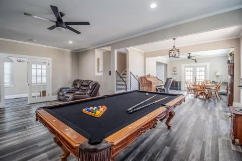 House in Haines City, Florida 5 bedrooms, 310.76 sq.m. № 2238404 - photo 12