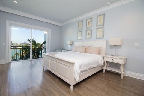 Touwnhouse à vendre à Clearwater, Floride: 4 chambres, 259.57 m2 № 2151214 - photo 19