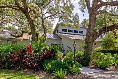 Casa en Sarasota, Florida 5 dormitorios, 305.09 m2 № 2132517
