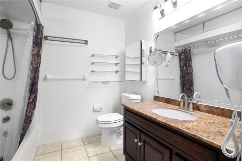 Condo in Orlando, Florida, 2 bedrooms  № 2219094 - photo 15