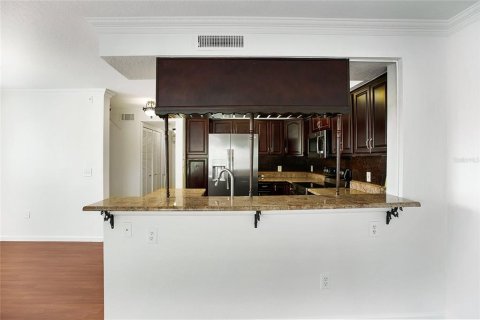 Condo in Orlando, Florida, 2 bedrooms  № 2219094 - photo 7