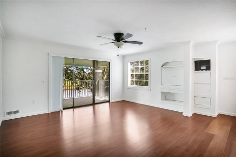 Condo in Orlando, Florida, 2 bedrooms  № 2219094 - photo 5