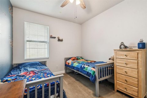 House in CONNERTON

 in Land O' Lakes, Florida 3 bedrooms, 194.26 sq.m. № 1677692 - photo 26