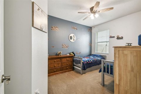 House in CONNERTON

 in Land O' Lakes, Florida 3 bedrooms, 194.26 sq.m. № 1677692 - photo 24