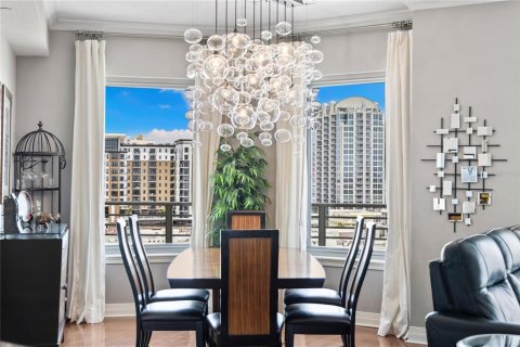 Condominio en venta en Tampa, Florida, 3 dormitorios, 165.18 m2 № 1750320 - foto 12