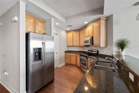 Condominio en venta en Tampa, Florida, 3 dormitorios, 165.18 m2 № 1750320 - foto 19