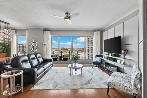 Condominio en venta en Tampa, Florida, 3 dormitorios, 165.18 m2 № 1750320 - foto 8