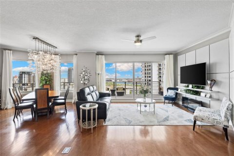 Condominio en venta en Tampa, Florida, 3 dormitorios, 165.18 m2 № 1750320 - foto 6