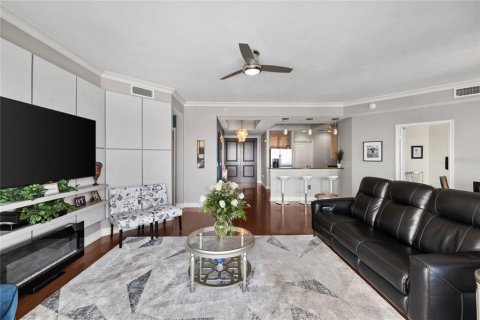 Condominio en venta en Tampa, Florida, 3 dormitorios, 165.18 m2 № 1750320 - foto 20