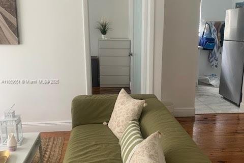 Condominio en venta en Miami Beach, Florida, 2 dormitorios, 57.6 m2 № 1960688 - foto 4