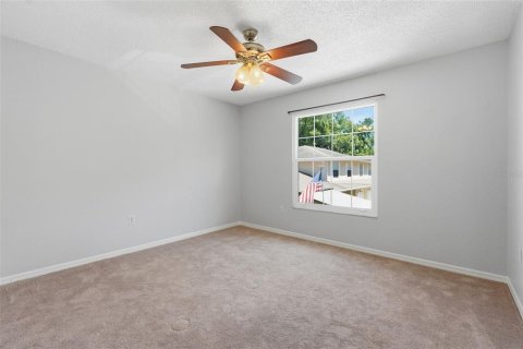 Townhouse in Pinellas Park, Florida 3 bedrooms, 138.42 sq.m. № 2130952 - photo 27