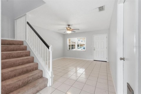 Townhouse in Pinellas Park, Florida 3 bedrooms, 138.42 sq.m. № 2130952 - photo 8