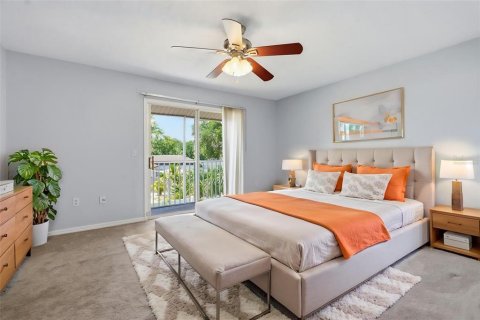 Townhouse in Pinellas Park, Florida 3 bedrooms, 138.42 sq.m. № 2130952 - photo 20