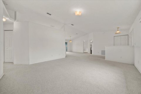 Casa en venta en Ocala, Florida, 3 dormitorios, 137.68 m2 № 1908795 - foto 8
