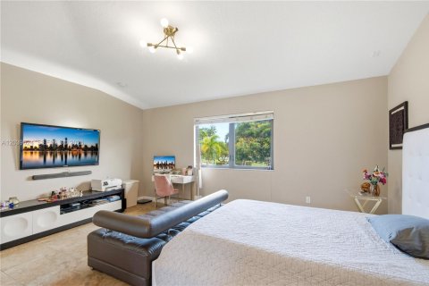 Touwnhouse à vendre à Miami, Floride: 3 chambres, 167.04 m2 № 2085674 - photo 22