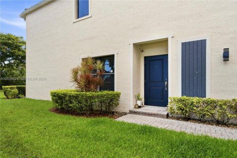 Touwnhouse à vendre à Miami, Floride: 3 chambres, 167.04 m2 № 2085674 - photo 28