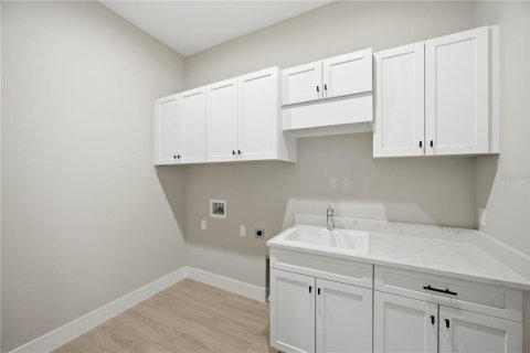 Casa en venta en Venice, Florida, 4 dormitorios, 272.39 m2 № 2199444 - foto 23
