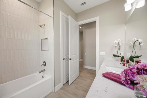 Casa en venta en Venice, Florida, 4 dormitorios, 272.39 m2 № 2199444 - foto 19