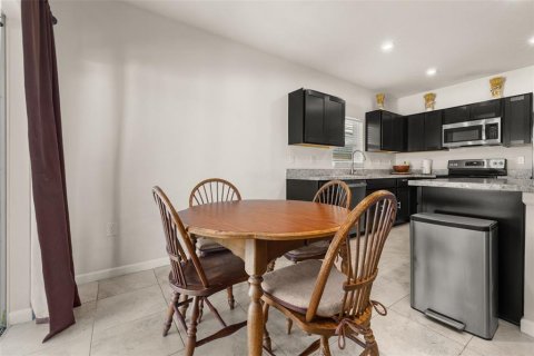 Casa en venta en Haines City, Florida, 3 dormitorios, 121.05 m2 № 1907394 - foto 13