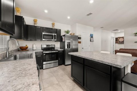 Casa en venta en Haines City, Florida, 3 dormitorios, 121.05 m2 № 1907394 - foto 10