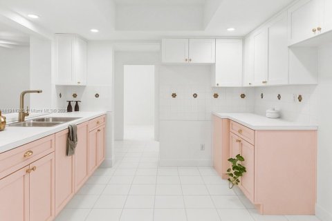 Casa en venta en Tamarac, Florida, 2 dormitorios, 154.22 m2 № 1967057 - foto 14