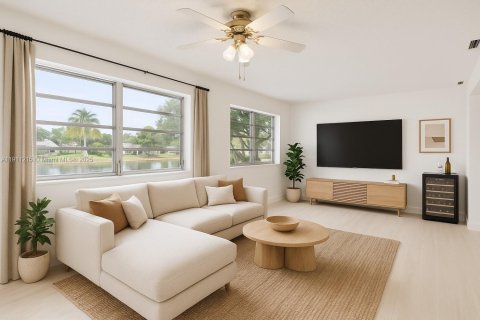 Casa en venta en Tamarac, Florida, 2 dormitorios, 154.22 m2 № 1967057 - foto 17