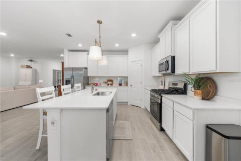 Casa en venta en Alachua, Florida, 4 dormitorios, 277.13 m2 № 2226118 - foto 18