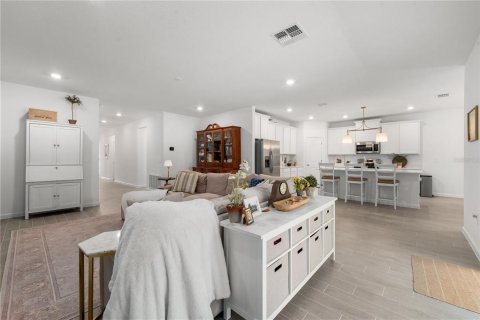 Casa en venta en Alachua, Florida, 4 dormitorios, 277.13 m2 № 2226118 - foto 4