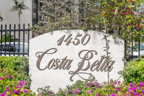 Купить кондоминиум в Майами, Флорида 2 спальни, 116.03м2, № 2002366 - фото 2