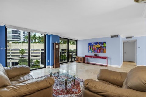 Купить кондоминиум в Майами, Флорида 2 спальни, 116.03м2, № 2002366 - фото 6