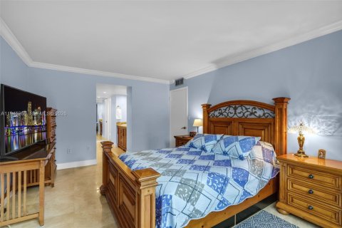 Купить кондоминиум в Майами, Флорида 2 спальни, 116.03м2, № 2002366 - фото 20