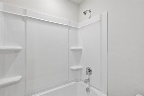 House in Parrish, Florida 5 bedrooms, 231.33 sq.m. № 2235592 - photo 28