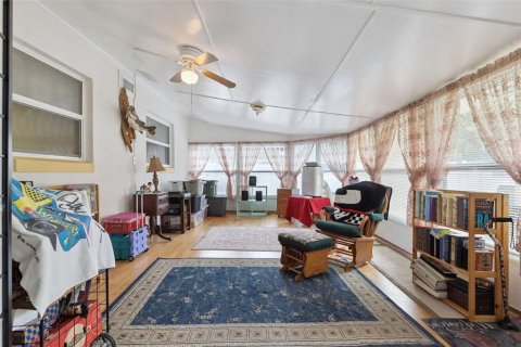 House in Mount Dora, Florida 2 bedrooms, 136.19 sq.m. № 2267040 - photo 25